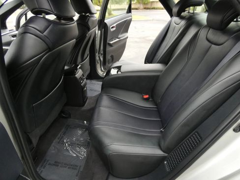 Used 2019 Toyota Mirai image 48