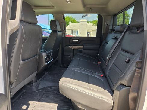 Used 2020 GMC Sierra 3500 Denali w/ Denali Ultimate Package AWD/4WD image 14