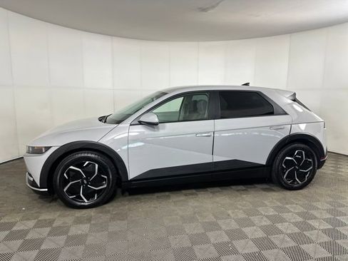 Used 2024 Hyundai Ioniq 5 SEL image 6