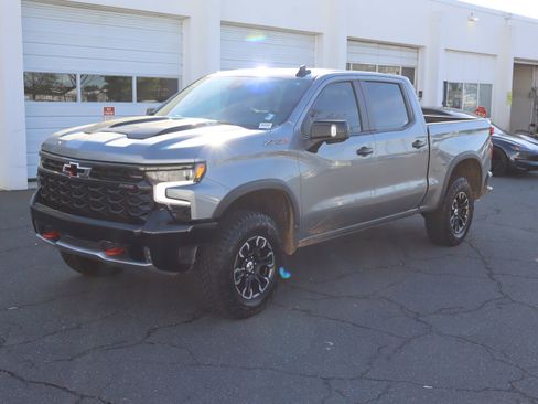 Used 2023 Chevrolet Silverado 1500 ZR2 w/ Technology Package image 16