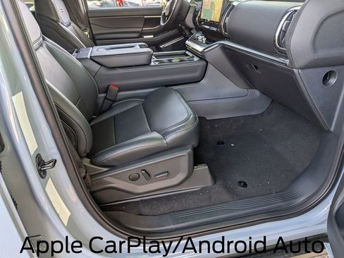 New 2026 Ford Expedition Platinum image 35