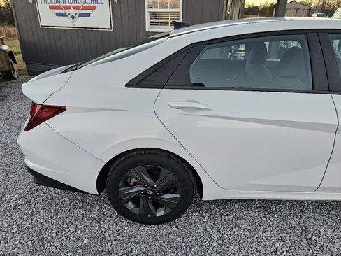 Used 2022 Hyundai Elantra SEL image 9