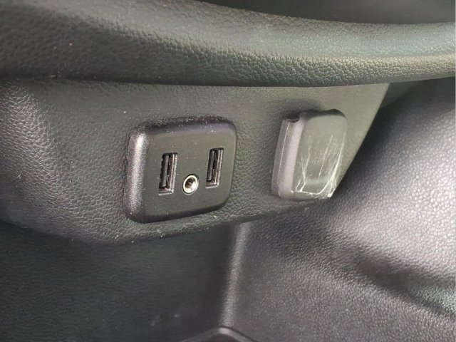 Used 2023 Chevrolet Traverse LS FWD image 13