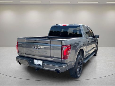 Used 2025 Ford F150 Lariat w/ Equipment Group 502A High AWD/4WD image 6