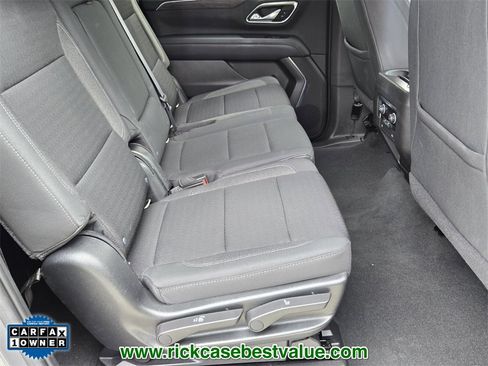 Used 2021 Chevrolet Suburban LS image 17