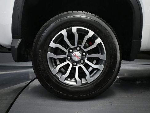 Used 2023 GMC Sierra 1500 AT4 w/ AT4 Preferred Package image 16