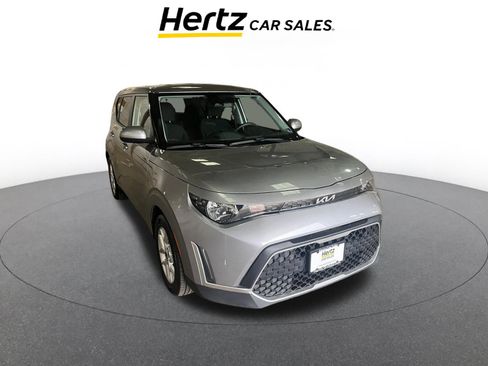 Used 2025 Kia Soul LX w/ LX Technology Package image 1