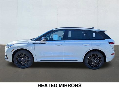 New 2025 Lincoln Corsair Grand Touring w/ Equipment Group 301A image 3