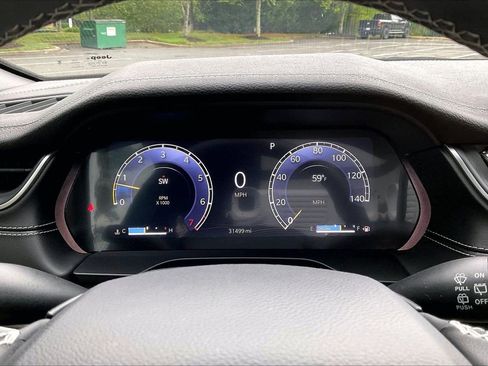 Certified 2024 Jeep Grand Cherokee Limited w/ Luxury Tech Group II AWD/4WD image 11