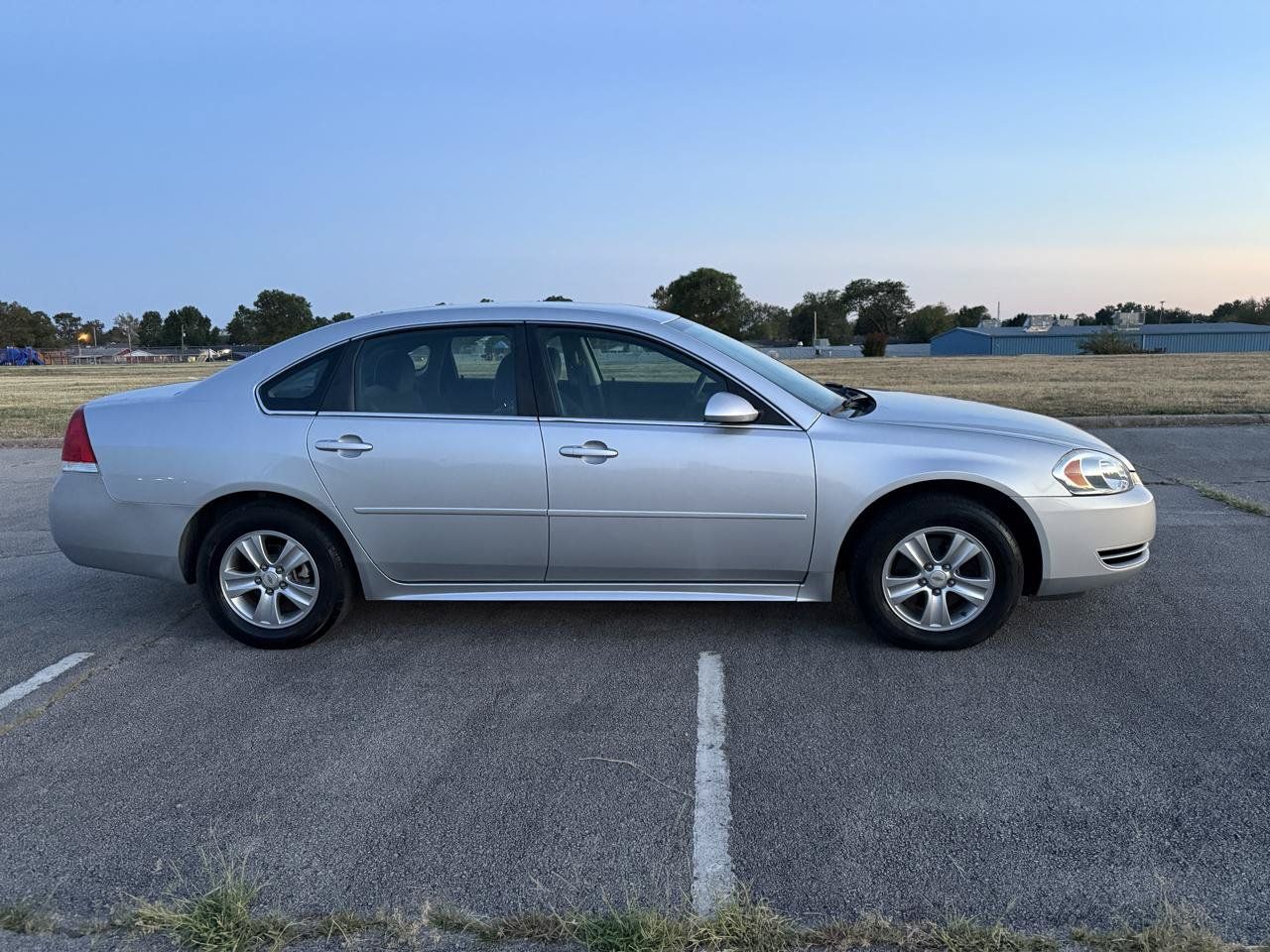 Used 2015 Chevrolet Impala Limited LS FWD image 4