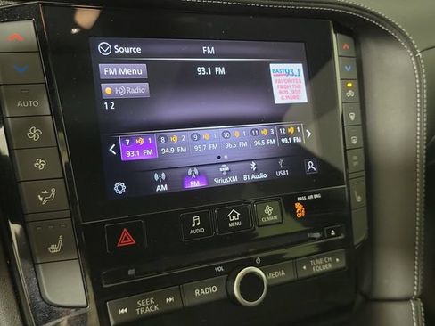Certified 2025 INFINITI QX55 Luxe w/ Cargo Package AWD/4WD image 31