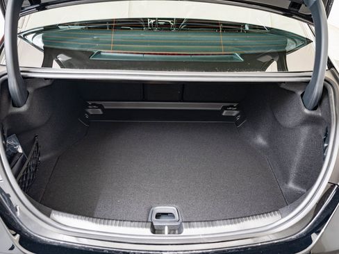 Used 2025 Mercedes-Benz C 300 C 300 image 19