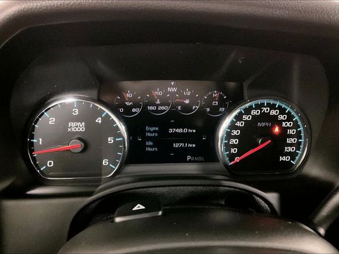 Used 2018 GMC Yukon XL Denali w/ Open Road Package image 20