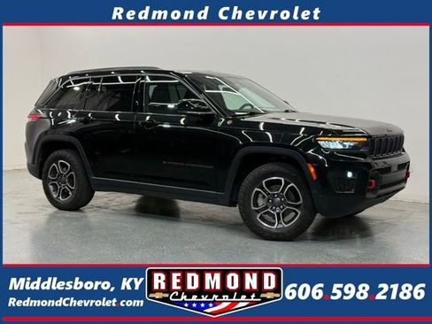 Used 2022 Jeep Grand Cherokee Trailhawk w/ ADV Protech Group II AWD/4WD image 1
