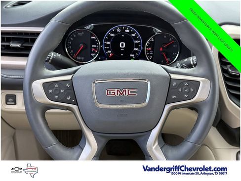 Used 2023 GMC Acadia Denali AWD/4WD image 12