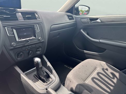 Used 2016 Volkswagen Jetta S FWD image 18