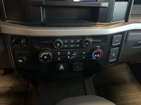 Used 2023 Ford F250 XL w/ XL Driver Assist Package image 19