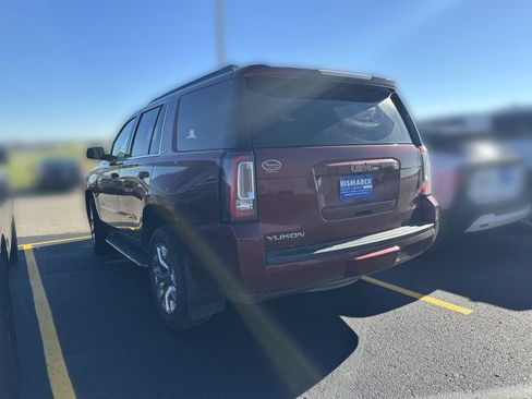 Used 2018 GMC Yukon SLT w/ HD Trailering Package AWD/4WD image 4
