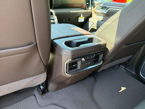 New 2026 GMC Sierra 1500 Denali w/ Technology Package AWD/4WD image 21