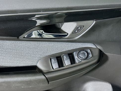 Used 2024 Chevrolet TrailBlazer LS image 15