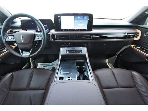 Used 2025 Lincoln Aviator Reserve w/ Jet Appearance Package RWD image 11