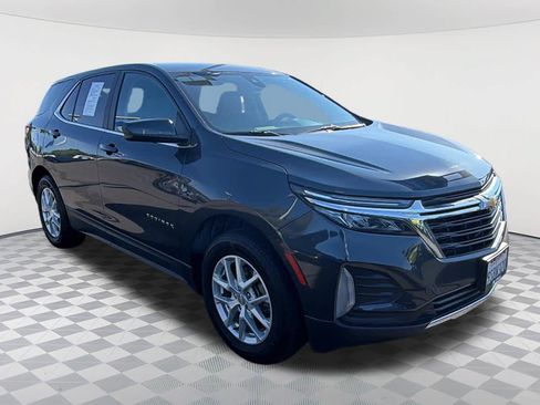 Used 2023 Chevrolet Equinox LT AWD/4WD image 3