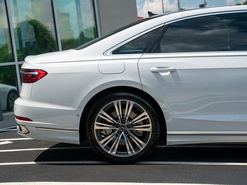 Used 2023 Audi A8 L 3.0T AWD/4WD image 13