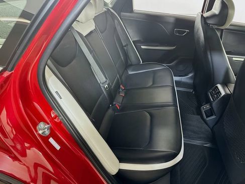 Used 2025 Kia K4 GT-Line Turbo image 13