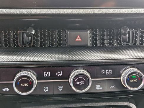 Used 2023 Honda CR-V EX-L image 25