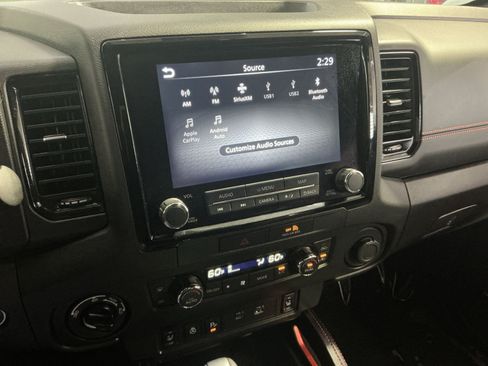 Used 2023 Nissan Frontier PRO-4X w/ Pro-4X Premium Package AWD/4WD image 19