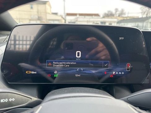 New 2026 Chevrolet Equinox EV RS image 19