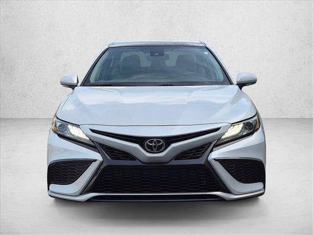 Used 2021 Toyota Camry XSE FWD image 2