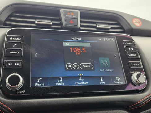 Used 2024 Nissan Versa SR FWD image 27