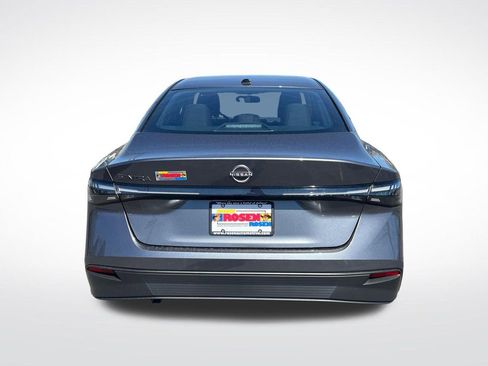New 2026 Nissan Sentra SV w/ SV Convenience Package FWD image 4