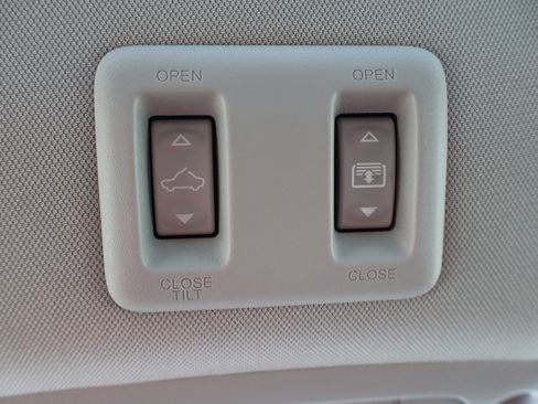 Used 2024 Nissan Murano SL image 26