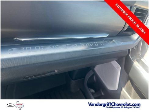 Used 2026 Ford F450 Platinum w/ FX4 Off-Road Package AWD/4WD image 19