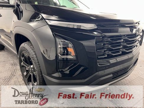 New 2026 Chevrolet Equinox LT w/ Convenience Package II image 9