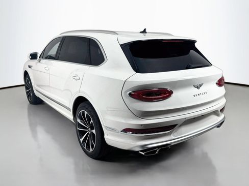 Certified 2023 Bentley Bentayga Extended Wheelbase AWD/4WD image 3