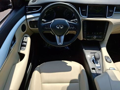 Used 2020 INFINITI QX50 Luxe w/ Navigation Package AWD/4WD image 11