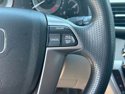 Used 2017 Honda Odyssey SE image 26