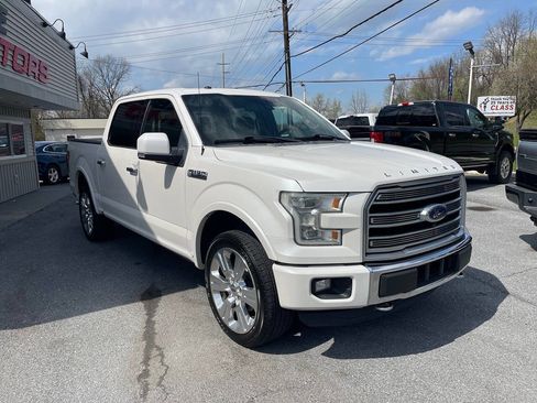 Used 2016 Ford F150 Limited w/ Trailer Tow Package image 10