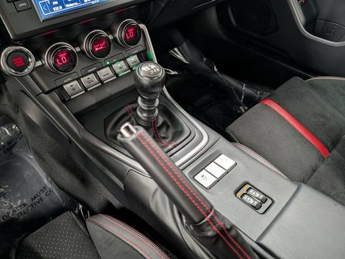 Used 2023 Subaru BRZ Limited RWD image 16