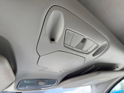 Used 2017 Ford Transit Connect XL FWD image 27