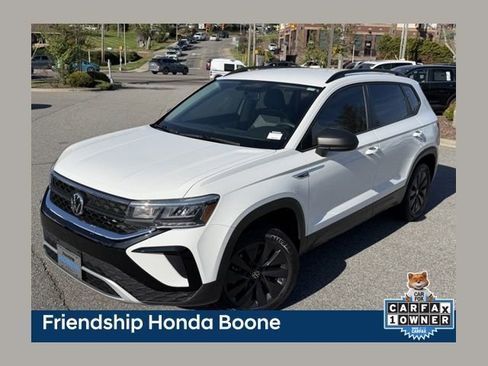 Used 2022 Volkswagen Taos S image 1