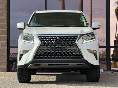 Used 2014 Lexus GX 460 w/ Premium Package AWD/4WD image 20