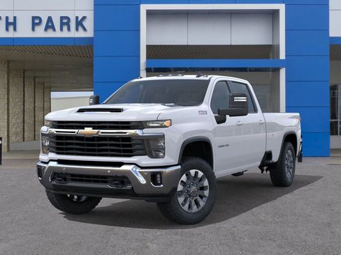 New 2026 Chevrolet Silverado 3500 LT w/ True North Edition image 6