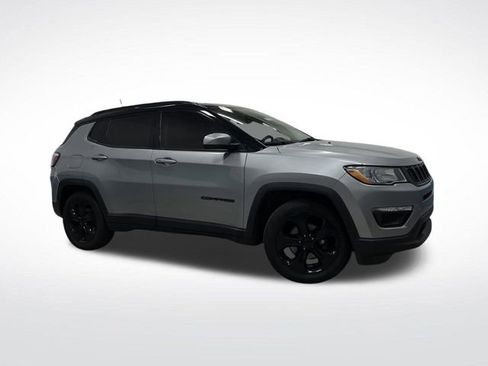 Used 2021 Jeep Compass Latitude image 35