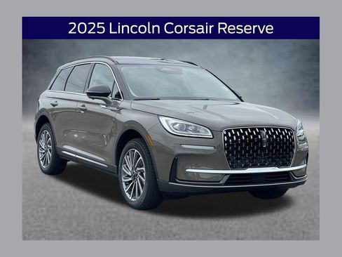 New 2025 Lincoln Corsair Reserve FWD image 1
