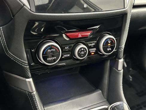 Used 2020 Subaru Forester Limited image 22