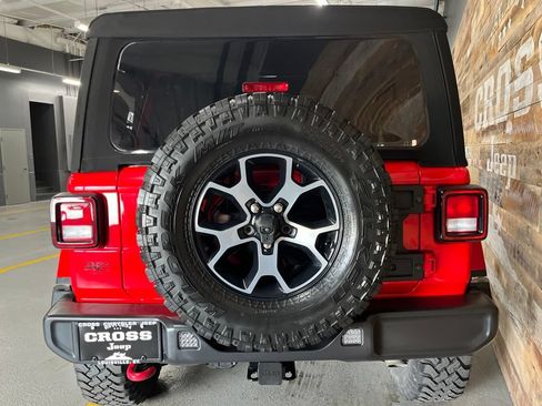 Used 2021 Jeep Wrangler Unlimited Rubicon AWD/4WD image 28